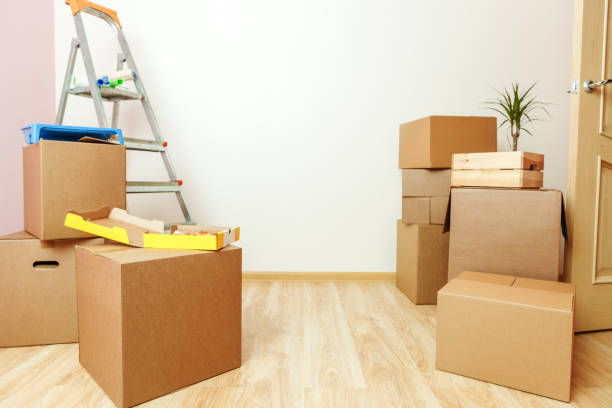 Move Out Cleaning Process – Boxes on Floor
